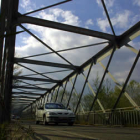 Imagen de archivo del puente metálico de Carrizo.