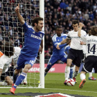Mata celebra su gol al Tottenham durante el partido de semifinales de la Copa Inglesa.