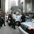 La ciudad de Nueva York ha acordonado la zona financiera con un impresionante despliegue policial