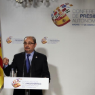 El presidente de Aragón, Javier Lambán, durante su comparecencia en la al término de la VI Conferencia de Presidentes Autonómicos.