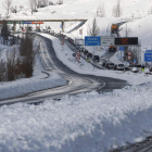 La nevada colapsó la autopista en diciembre del 2008.