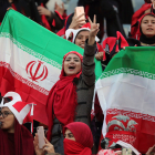 Invitadas o camufladas, la experiencia de las iraníes en los estadios