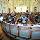 Un momento de la sesión plenaria que tuvo lugar ayer en el Ayuntamiento de Valladolid.