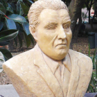 Busto del escritor Pedro Garfias Zurita en Ciudad de México