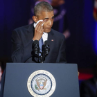 Obama, emocionado, durante el discurso que ofreció el martes en Chicago. KAMIL KRZACZYNSKI