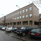 La fachada del colegio La Inmaculada en Ponferrada.