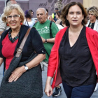 Las alcaldesas de Barcelona, Ada Colau, y de Madrid, Manuela Carmena