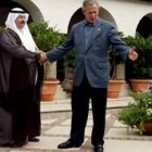 Bush saluda al nuevo presidente de Irak en la reunión del G-8