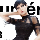 Irina Shayk protagoniza la portada de 'Numero Magazine' con un corte a lo 'pixie' moreno.