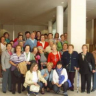 Las mujeres, en la entrada del museo leonés.