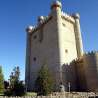 Imagen exterior del castillo de Fuensaldaña.