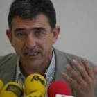 El alcalde de Bembibre, Jesús Esteban, criticó ayer duramente a José Giménez y al PSOE del Bierzo