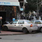 La sede de Barclays sufrió el impacto de los vehículos.
