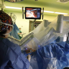 Intervención quirúrgica con el robot Da Vinci. MARCIANO PÉREZ