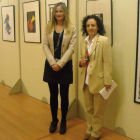 La artista lacianiega junto a la concejala de Cultura.