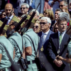 Cospeda preside un desfile militar.