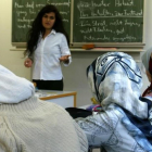 Unas niñas musulmanas asisten a clase en una escuela de Bremen, en el noroeste de Alemania.