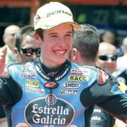 Álex Márquez celebra su la primera 'pole' de su carrera en Montmeló.