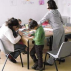 El plan incidirá en transmitir los valores de la igualdad a través de la educación