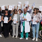 Concentración de apoyo a los trabajadores encerrados en el centro de salud de Astorga. CAMPILLO