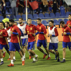 Los jugadores de la selección española entrenaron ayer en el estadio Rico Pérez de Alicante.