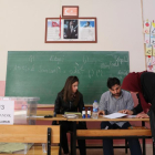 Una votante en su colegio electoral de Estambul.