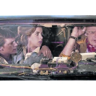 Michael J. Fox, Claudia Wells y Christopher Lloyd, en una escena de 'Regreso al futuro'.