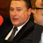 José Luis Tamargo, al lado de Javier Chamorro durante la rueda de prensa en el Ayuntamiento de León.