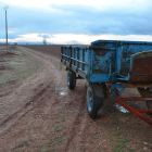 Un camino actual entre fincas de la localidad de Laguna de Negrillos. MEDINA