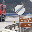 La inversión destinada para la A-76 enfrenta a populares con el resto de formaciones.