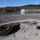 Aspecto que presentaban ayer parte de las antiguas instalaciones de Antracitas del Bierzo.