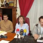 Jesús García Flórez, Pilar Reguero y Fernando Viñuela, durante la presentación de la medida