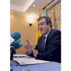 Álvarez Cascos anunció el día 1 su baja del PP.