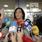 La dirigente de Podemos Carolina Bescansa, este jueves, a su salida del acto de conciliación al que Aznar no ha acudido.