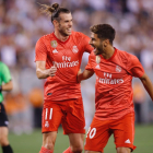 Bale (i) y Asensio celebran uno de los goles ante la Roma.