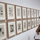 Arriba, foto de Antonin Artaud tomada en 1926 por Man Ray. Debajo, la exposición que el Reina Sofía dedica al artista