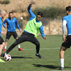 El equipo berciano tiene este domingo la opción de meterse en el play off de ascenso. L. DE LA MATA