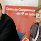 Marisa Felipe y Miguel Ángel Turrado, directivos de HP, en la presentación del centro.