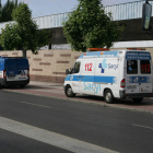 La ambulancia trasladó a la herida.