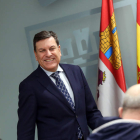 El portavoz de la Junta y consejero de Economía, Carlos Fernández Carriedo. EFE