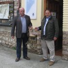 El premio fue entregado por el presidente de la asociación. CAMPOS