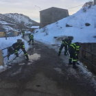 Intervención de los efectivos de la UME en una situación similar tras una nevada.