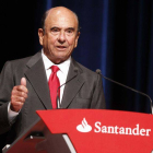 El presidente del grupo Santander, Emilio Botín, el pasado 18 de ocyubre en Madrid, durante su intervención en la Conferencia Internacional de Banca.