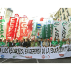 Los principales sindicatos del país encabezaron ayer la manifestación por las calles de Madrid.