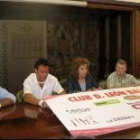 Presentación del nuevo espónsor en el Ayuntamiento de León