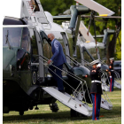 Biden sube al helicóptero presidencial en la casa Blanca. YURI GRIPAS