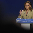 La secretaria general del PP, María Dolores de Cospedal, ha criticado la estrategia política de Alfredo Pérez Rubalcaba.