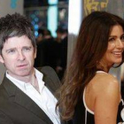 Noel Gallagher y su esposa, Sara MacDonald, en la gala de los BAFTA, en Londres, el pasado mes de febrero.