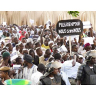Malienses muestran su apoyo a los líderes del golpe de estado en Bamako, en una foto de archivo.