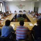 Pleno celebrado ayer en la Cámara Agraria de León para acordar el cese de su actividad
